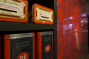 DOUWE EGBERTS